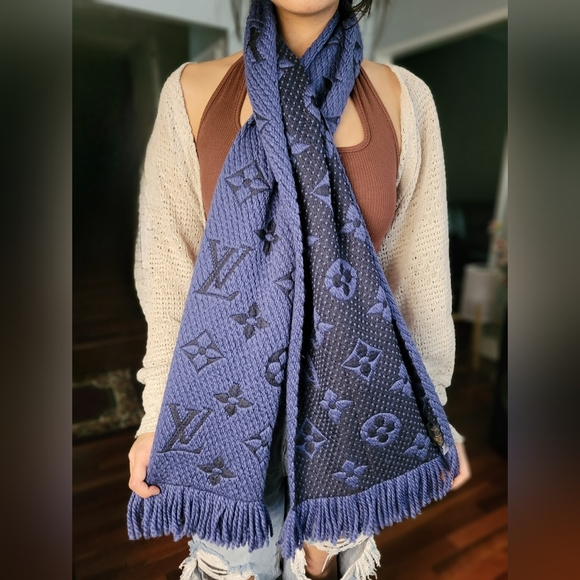 Louis Vuitton Accessories Louis Vuitton Logomania Wool Scarf In